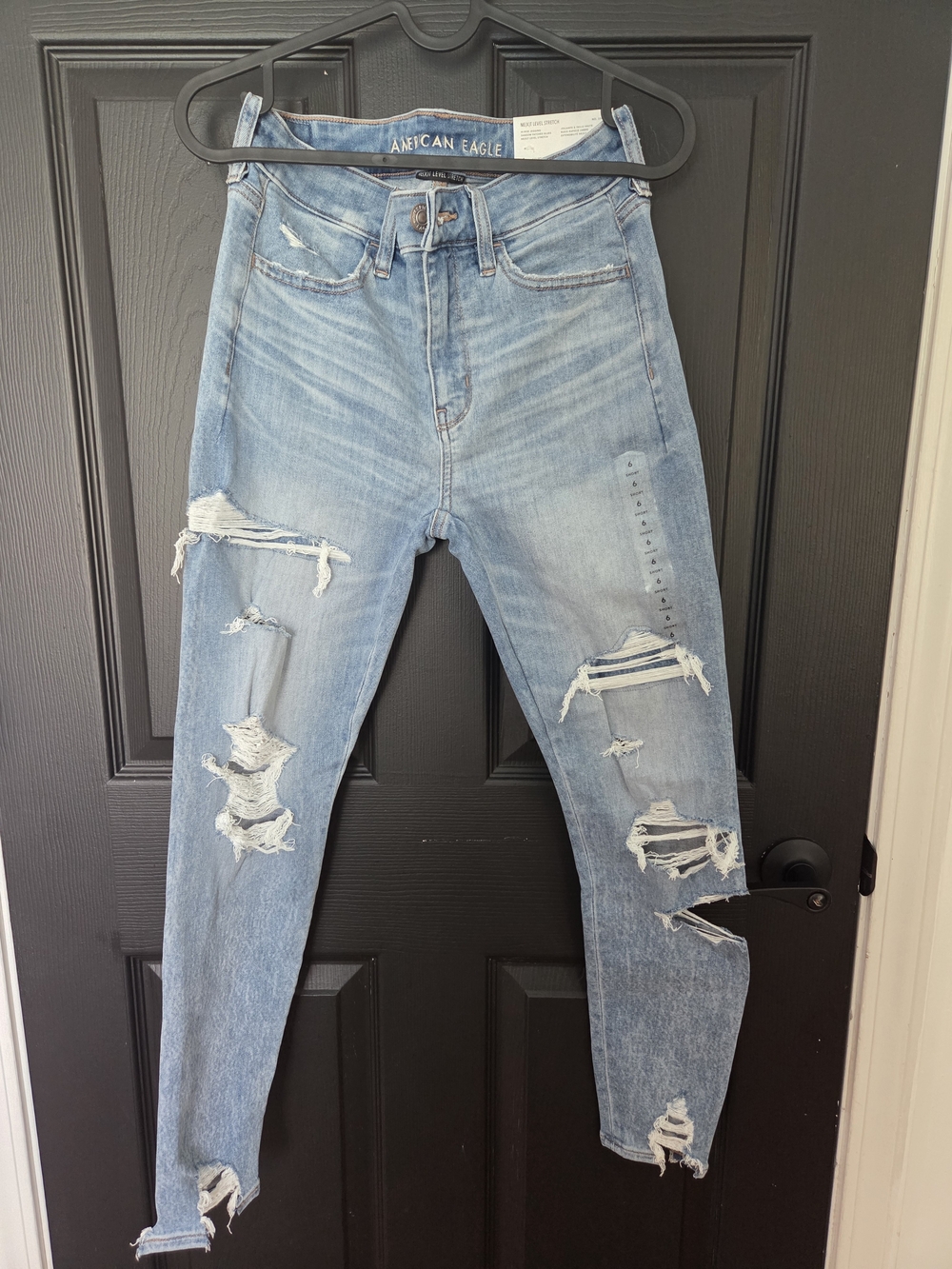 American Eagle Outfitters Light Blue Distressed Skinny Jeans
